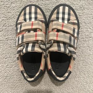Burberry size 28 toddler shoes bought from Nordstrom